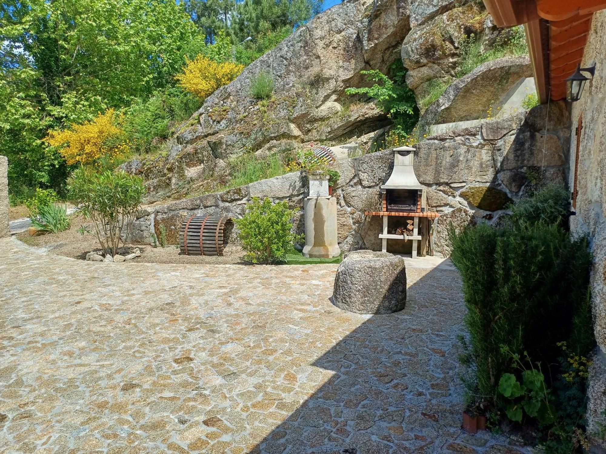 Casa Da Fragoeira Villa Gandarela de Basto Luaran gambar